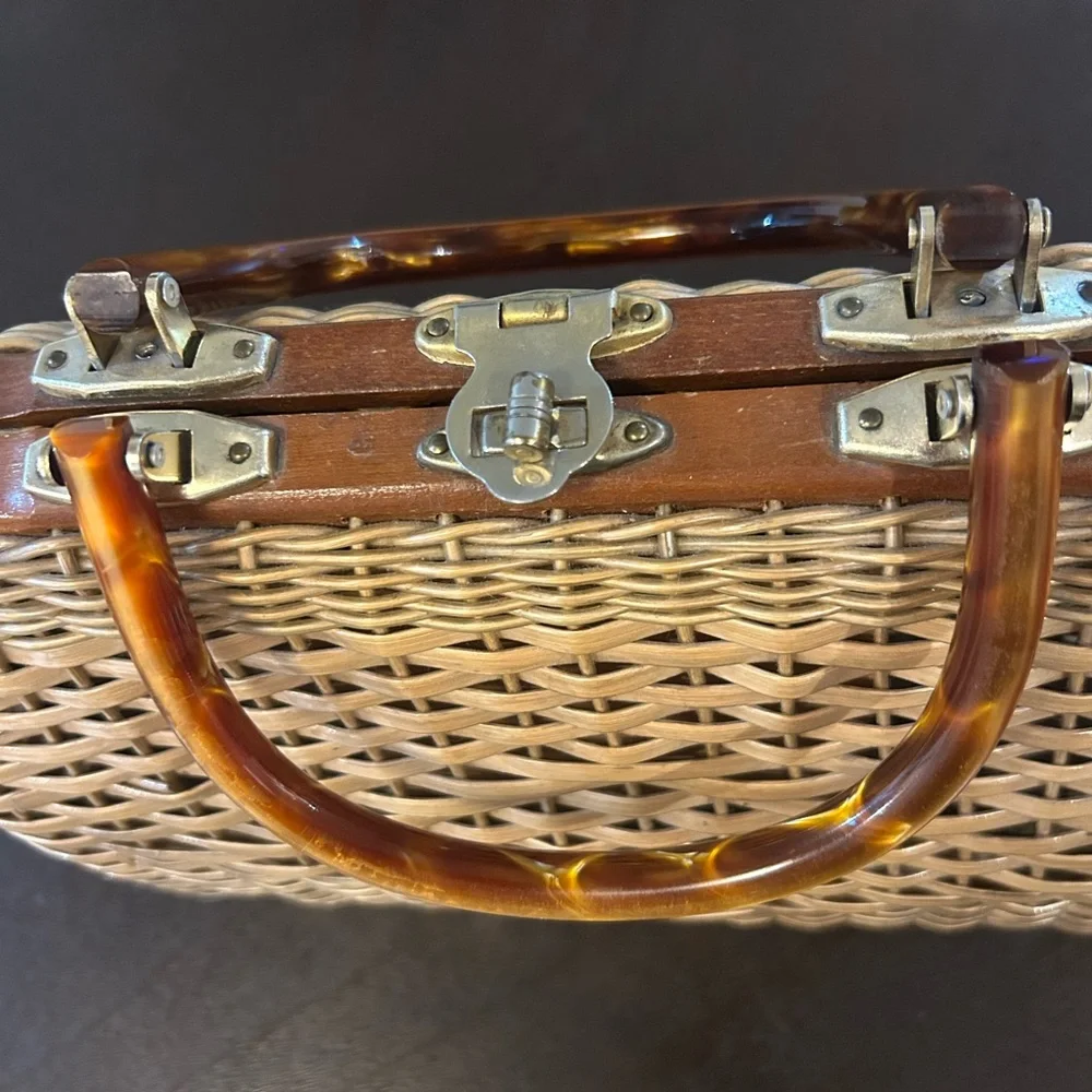 Woven Straw Tote with Tortoiseshell-Effect Handles - Beige/tan 50’s - Picture 2 of 9